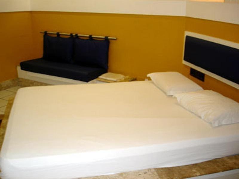 Quarto Duplo